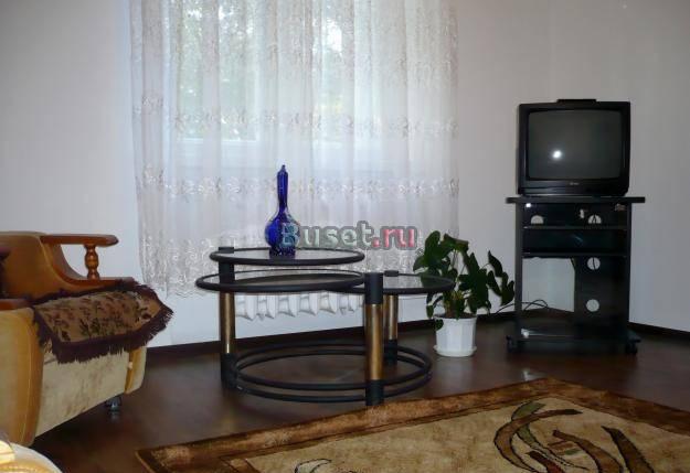 На длит. срок сдам 1к.кв. , 5м.п. метро Санкт-Петербург