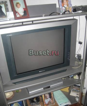 Телевизор samsung -72см с тумбой Санкт-Петербург