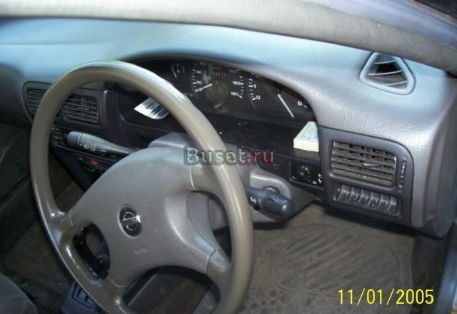 Nissan Sunny, 1990 Москва