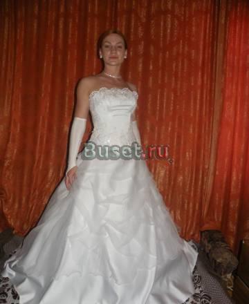 Свадебное платье из салона (с подарками) Москва