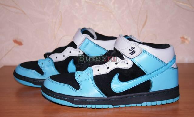 Nike Dunk Mid Pro SB Москва