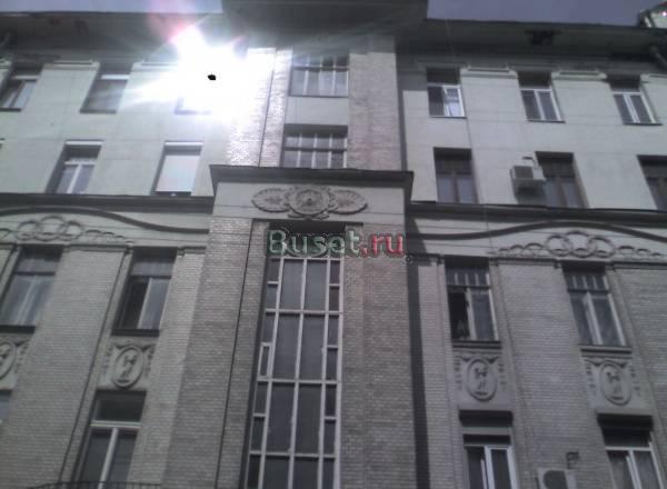Продаю 6-и комн. коммунальную кв. на м.Могильцевск Москва