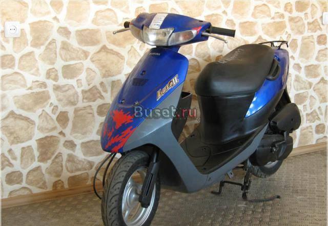 Куплю скутер suzukilest Пугачев