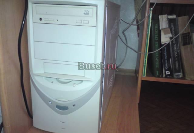 Уголок компьюторный и компьютор Волгоград