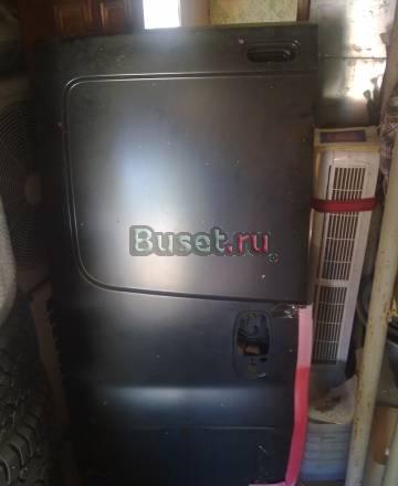 Рено трафик2006 задняя левая дверь левый фонарь Москва