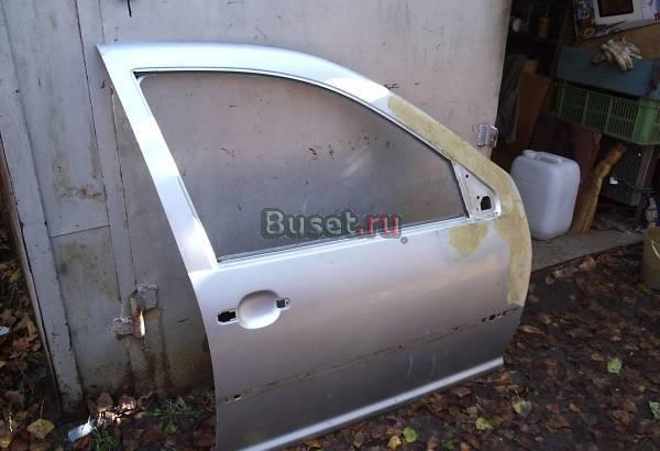 правая  передняя дверь на VOLKSWAGEN BORA 2005 г.в.бу   Краснодар