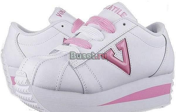 Кроссовки на платформе Санкт-Петербург