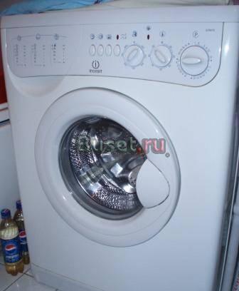 Продам стиральную машинку indesit WS84TX Санкт-Петербург