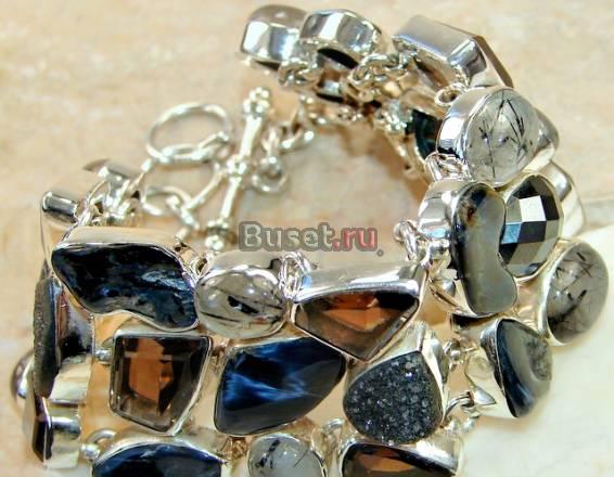 Петерситы, турмалиновый кварц, топазы, друза, 79гр Москва