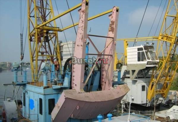 Баржа, буксир, плавкран,сухогруз,дебаркадер,понтон,брандвахт Волгоград