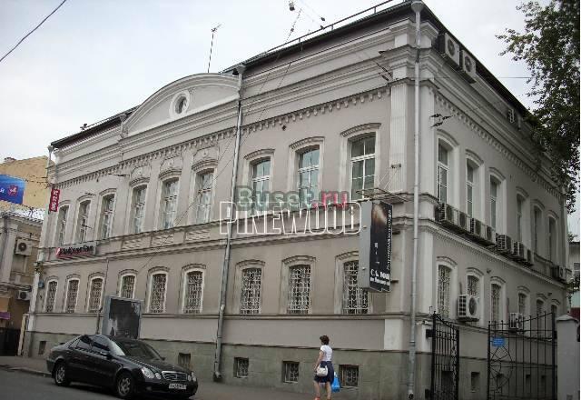 Продажа здания. 1613 м2. Новокузнецкая Москва