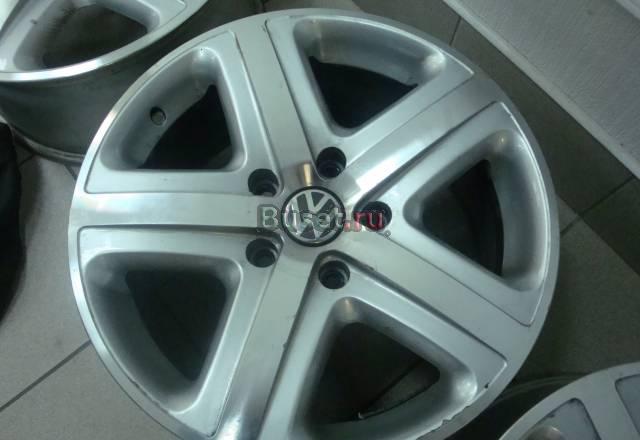 R18 VW Toureg Москва