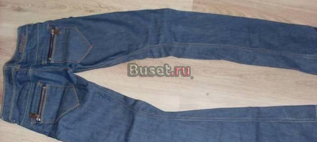 Джинсы  Guess 24размер Москва