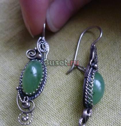 Серьги с нефритом Москва