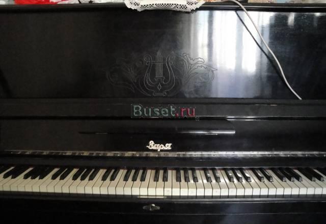 Пианино "Заря" чёрного цвета Москва