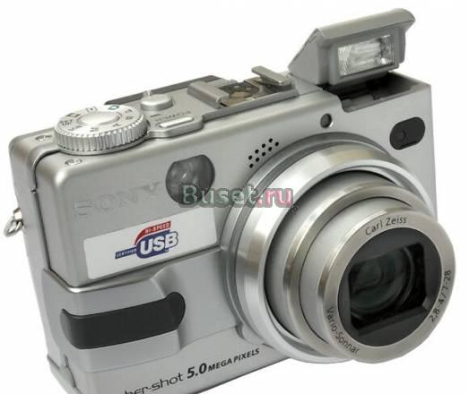 Цифровой фотоаппарат Sony DSC-V1 Москва