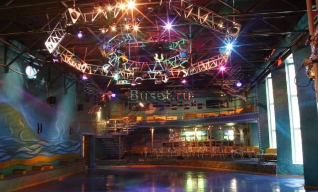 Любое  световое оборудование для развлекательных Москва