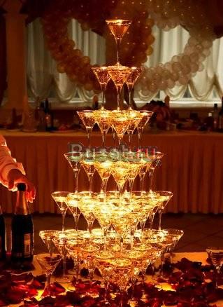 Пирамида каскад шампанского Уфа