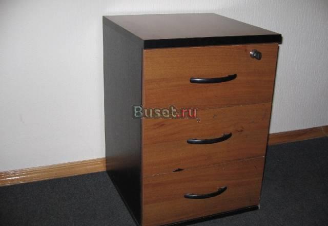 Продается б/у офисная мебель Москва