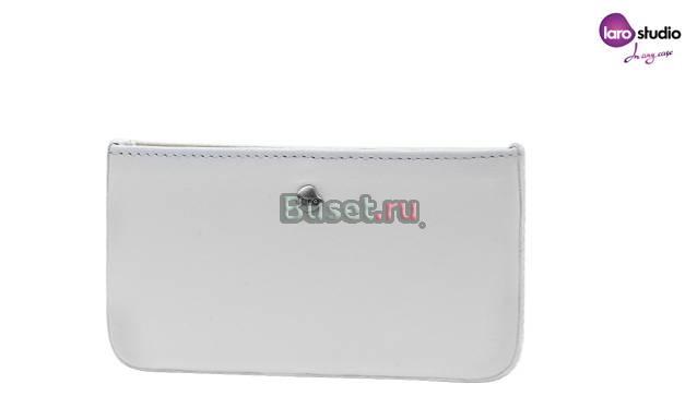 Чехол IPhone  кожа белый горизонт Москва