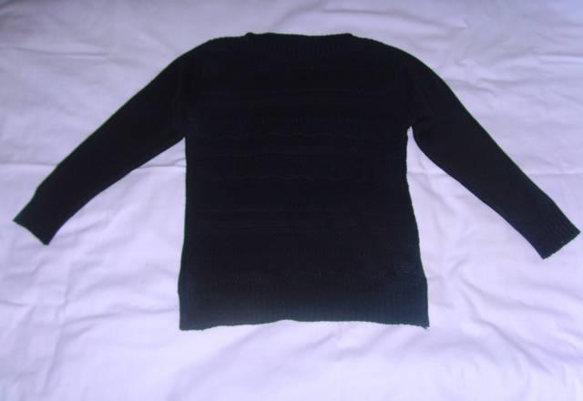 Чёрная кофта,рукова 3/4,спереди ажурная,р 42-44 Москва