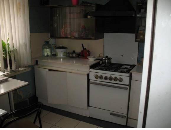 Продам 4к квартиру Санкт-Петербург