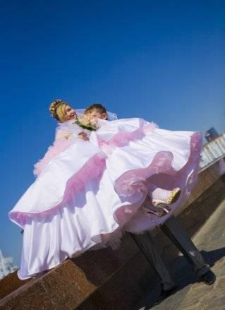 Продаю офигенное свадебное платье Москва