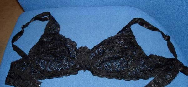Красивый черный бюстгалтер Москва