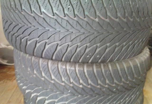 Почти новая Goodyear Ultra Grip 225/55/16,95h Санкт-Петербург