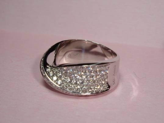 Бриллиантовое кольцо (брендовое) Москва