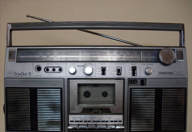 Toshiba BomBeat 8 Москва