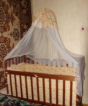 Кровать детскую в отличном состоянии Москва