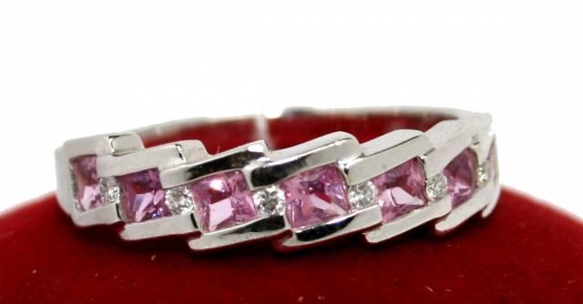 Кольцо-бриллианты,розовые сапфиры Владимир