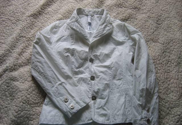 Белый пиджак из жатой ткани Finn Flare Москва