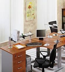 Комп.стол почти новый)+еще одна тумба в ПодарОк) Санкт-Петербург