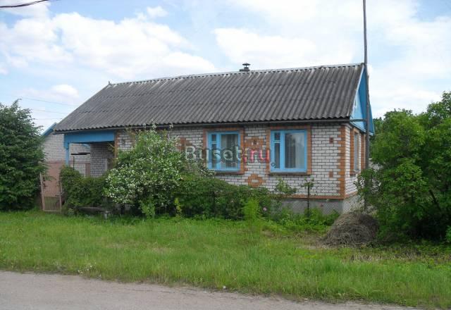 Кирпичный дом 2 км от города Новоржев Новоржев