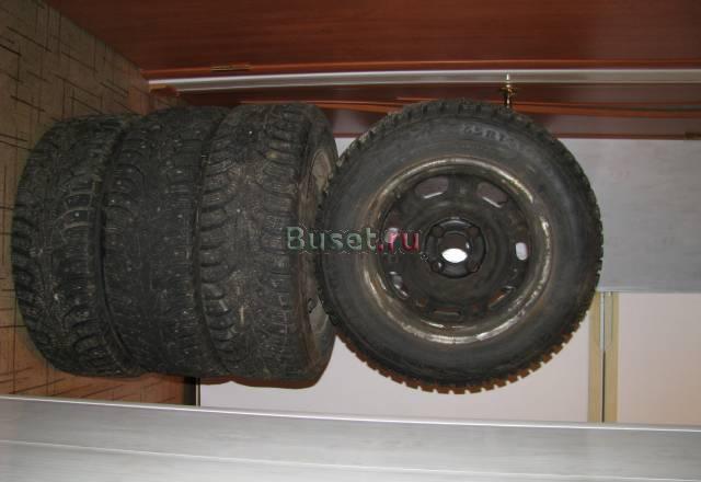 Продам комплект колёс на дисках зима Санкт-Петербург