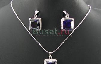 Набор с аметистами и бриллиантами (кулон и серьги) Москва