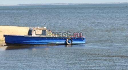 Катер водоизмещающий Самара