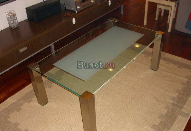 Новый эксклюзивный журнальный стол и ковер Москва