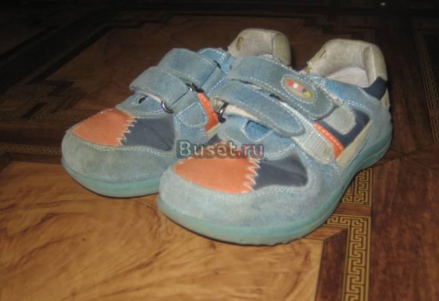 Ботиночки фирмы зебра + 2 пары сандалий на лето Москва