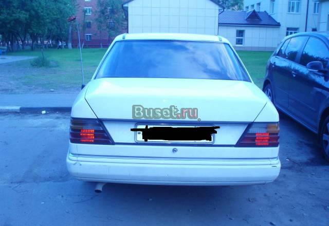 Mercedes E-klasse, 1992 Москва