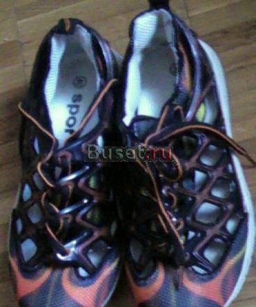 Кроссовки (р. 40) Москва