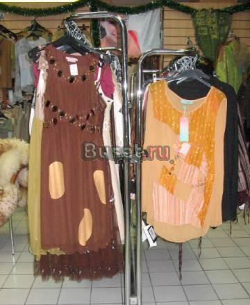 Вешало для одежды (б.У.) Италия Москва