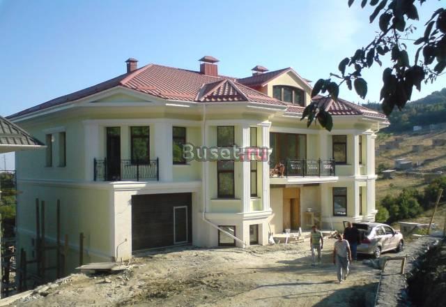 Земля в Крыму, юбк Москва