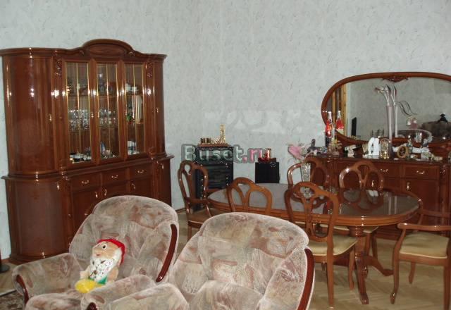 Большая трехкомнатная квартира Санкт-Петербург