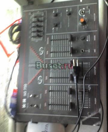 Dj  пульт всего за 1500 Санкт-Петербург