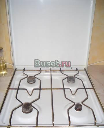 Газовая плита 4 конфорки, чистая Москва