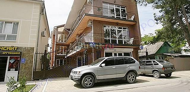 В самом центре  Геленджика сдаются номера Геленджик