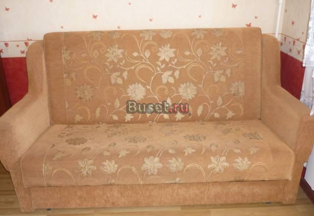 Подам диван Москва